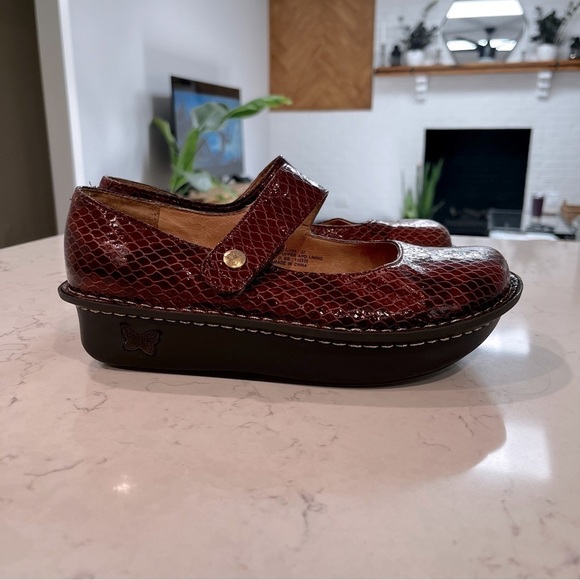 ALEGRIA Textured Patent Slip-On Mary Jane Snake Print Leather / EU 37 / US 7-7.5 - Picture 2 of 16